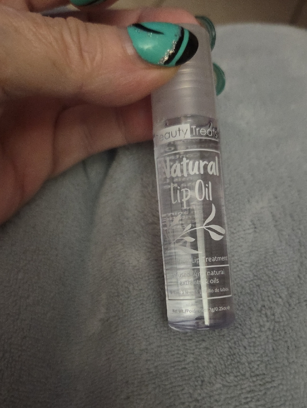 Beauty Treats Natural Tip Oil - Clear Hydrating Lip Treatment NWOT